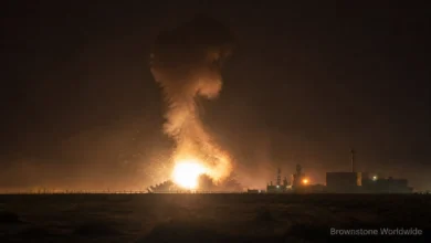 US and Iran Trade Strikes for 10th Straight Night : Iran Declares Full-Scale War