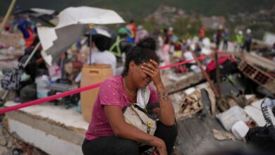 Venezuela earthquakes latest: Nearly 50,000 unaccounted for as death toll climbs Venezuela earthquakes latest: Nearly 50,000 unaccounted for as death toll climbs