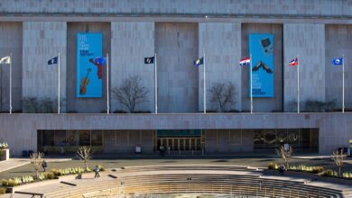 Smithsonian chief disputes scathing White House report accusing museum of ‘radical’ activism Smithsonian chief disputes scathing White House report accusing museum of ‘radical’ activism