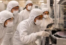 Alibaba’s Zhenwu V900 and Qualcomm’s New 2nm Chips Push AI Closer to Your Pocket
