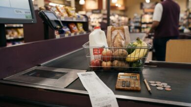 September Consumer Spending Rose 0.5%, but Inflation Still Pressured Household Budgets September Consumer Spending Rose 0.5%, but Inflation Still Pressured Household Budgets